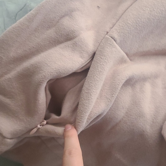 Fabletics pink sweatshirt - Picture 3 of 5